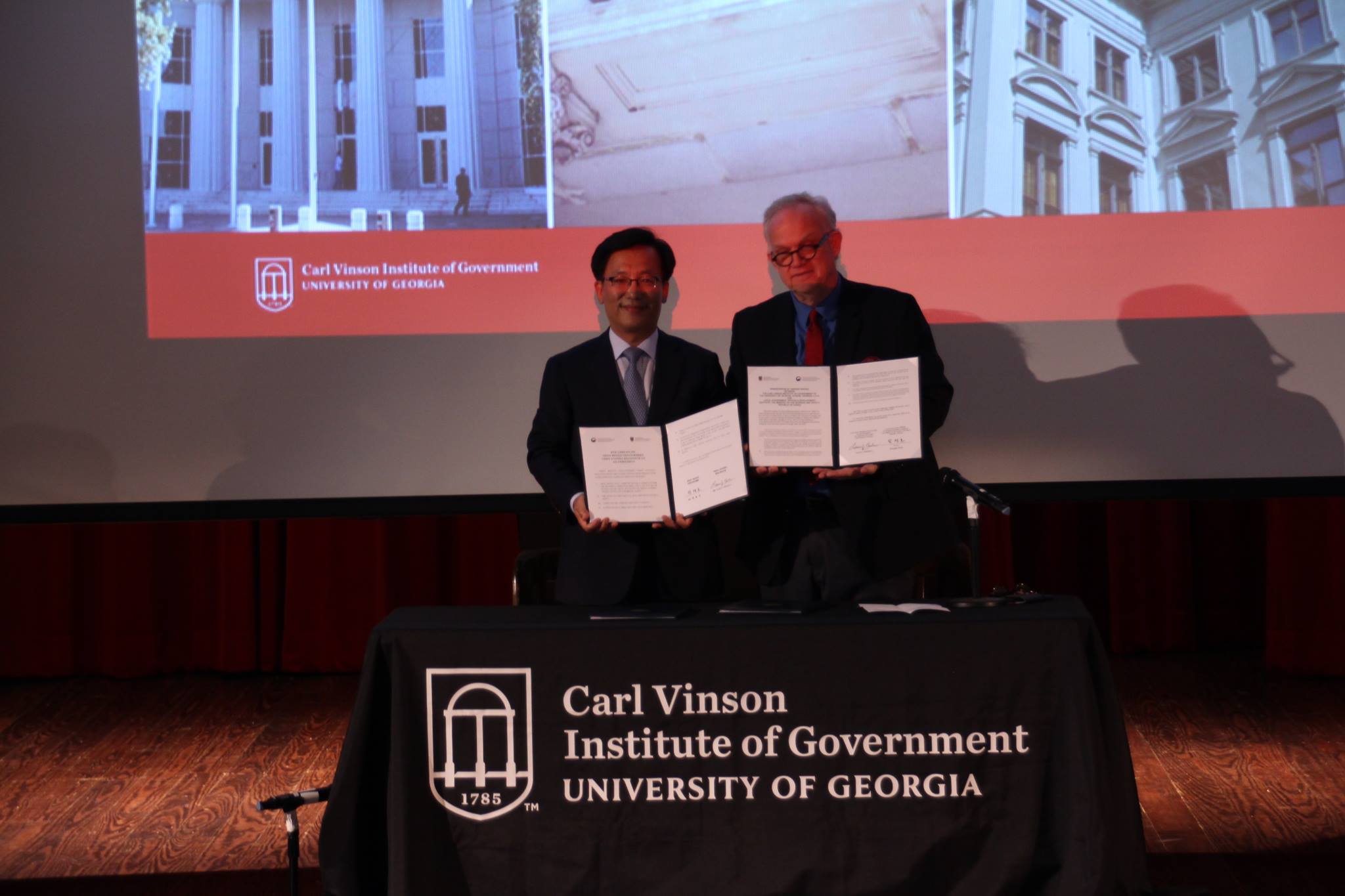 MOU in the US established as global leaders commence study abroad 큰 이미지[마우스 클릭 시 창닫기]