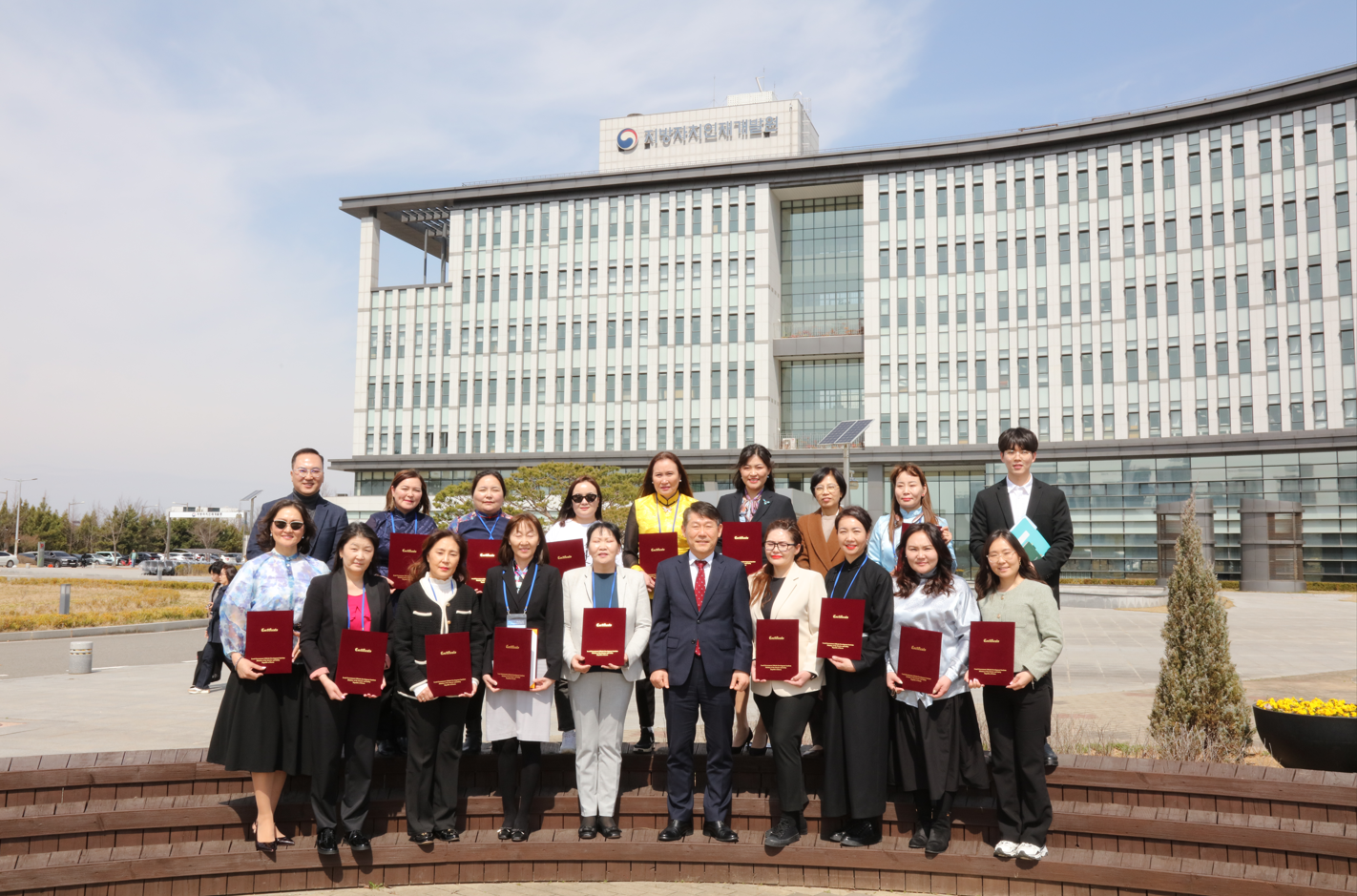 LOGODI Empowers the Mongolian Government Officials in Gender Equality 큰 이미지[마우스 클릭 시 창닫기]