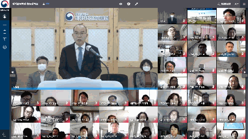 The entrance ceremony for 10 months long-term programs is held on line amid COVID-19 pandemic